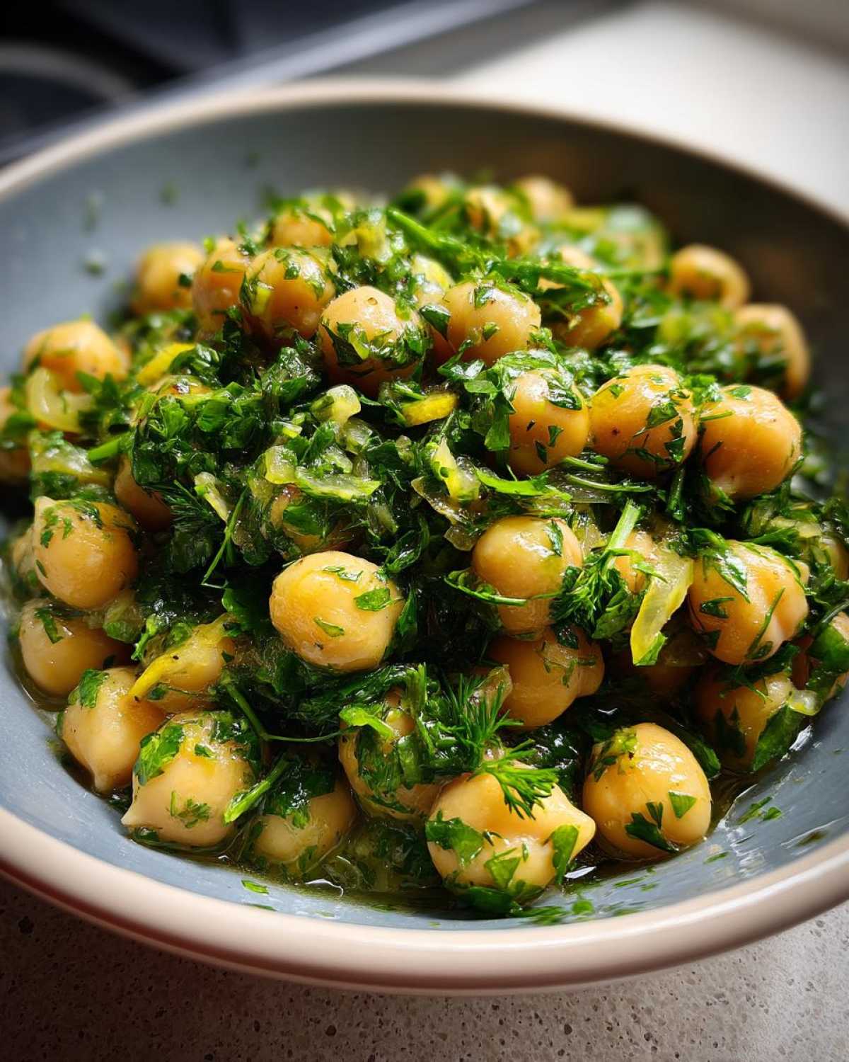Lemony Chickpea Salad with Herbs - detail 4