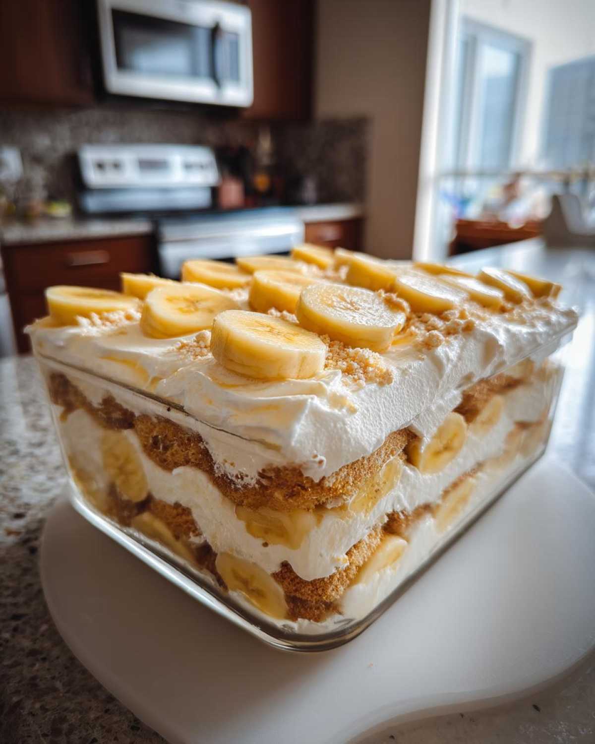 Southern Style Layered Banana Pudding with Nilla Wafers - detail 2
