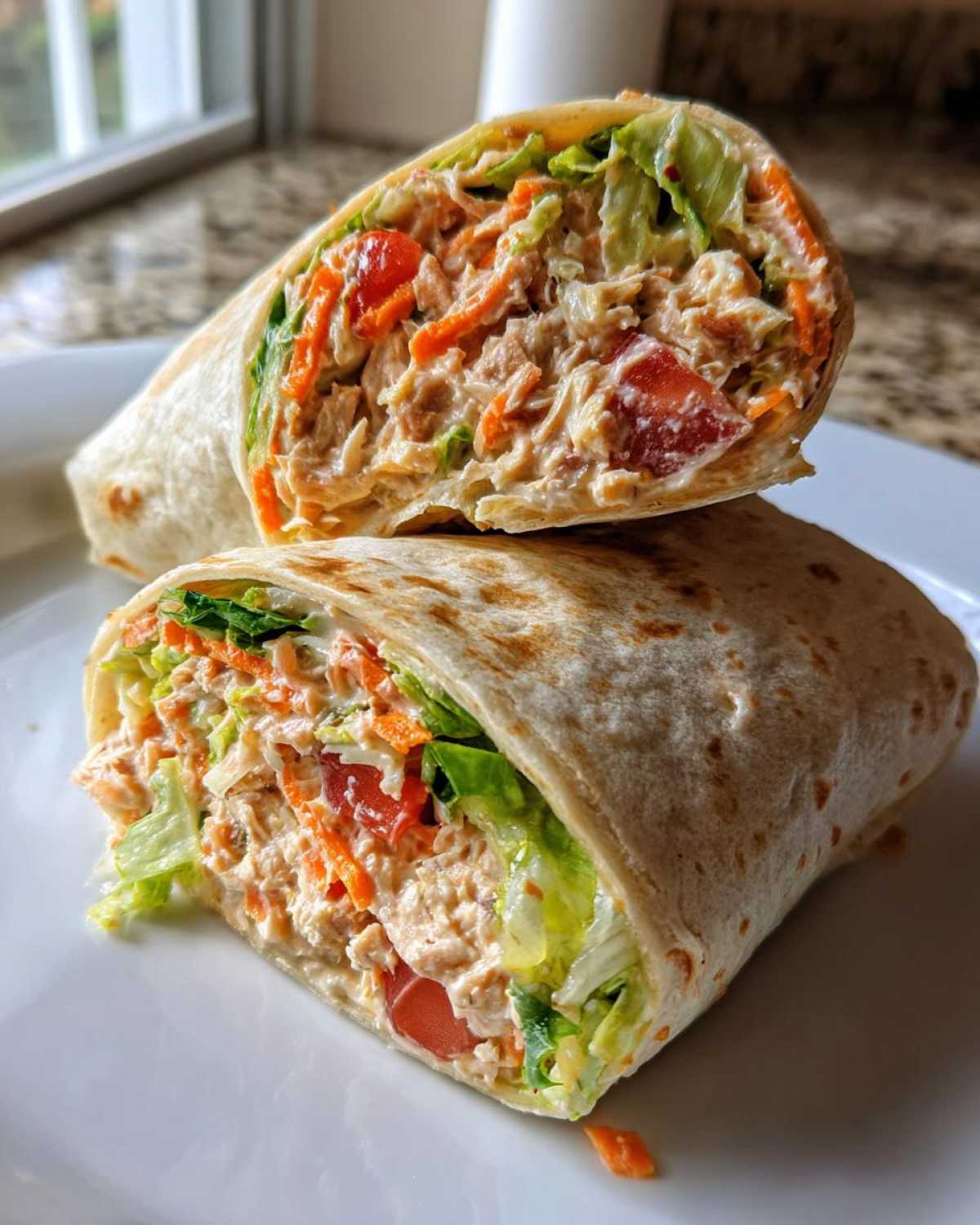 Classic tuna wrap - detail 4