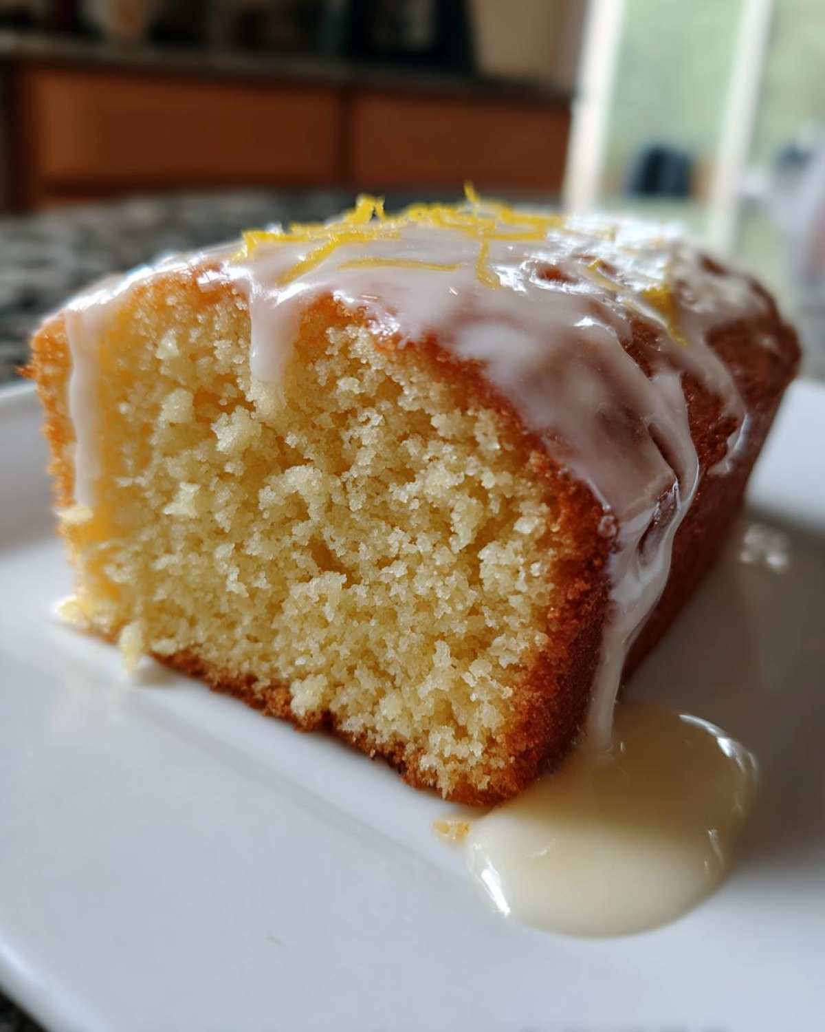 Olive Oil Cake with Lemon Glaze - detail 1