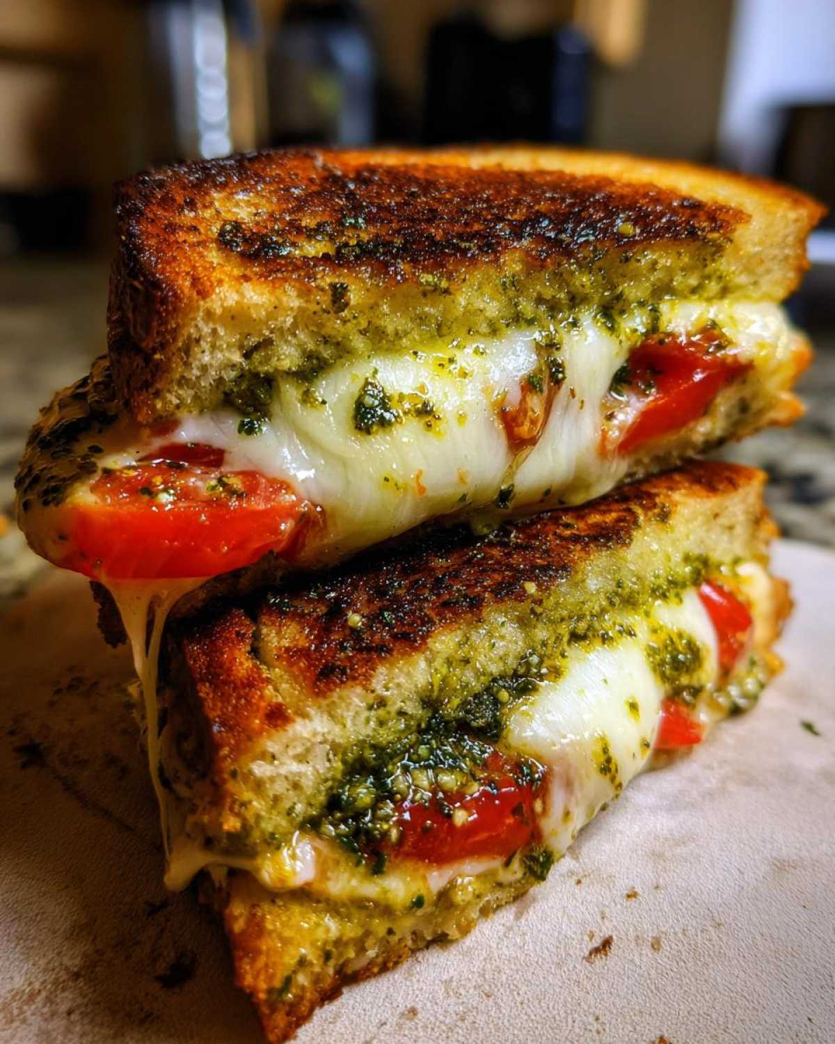 Caprese Grilled Cheese Sandwich - detail 1