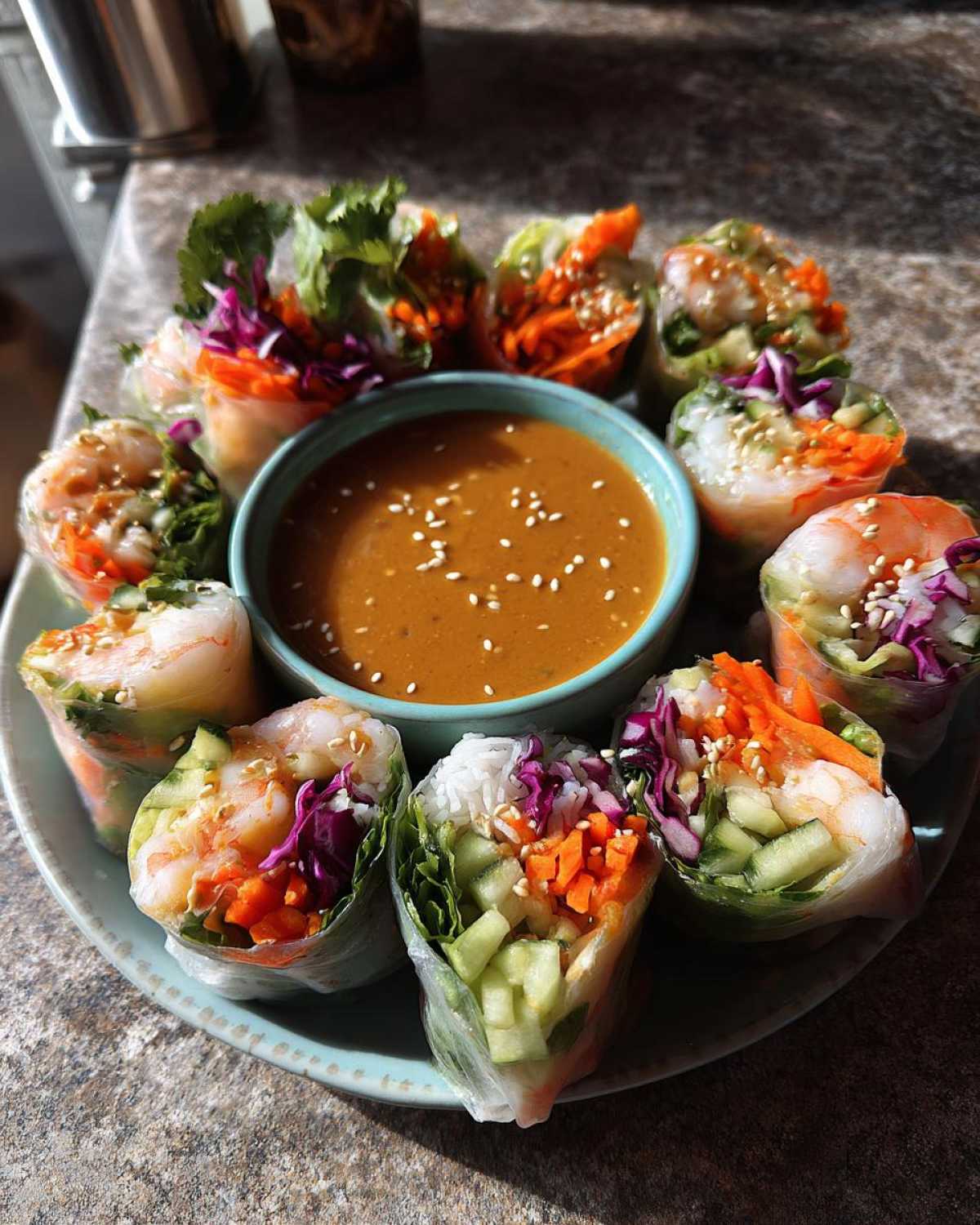 Summer Roll (Fresh Spring Roll) with Peanut Sauce - detail 2