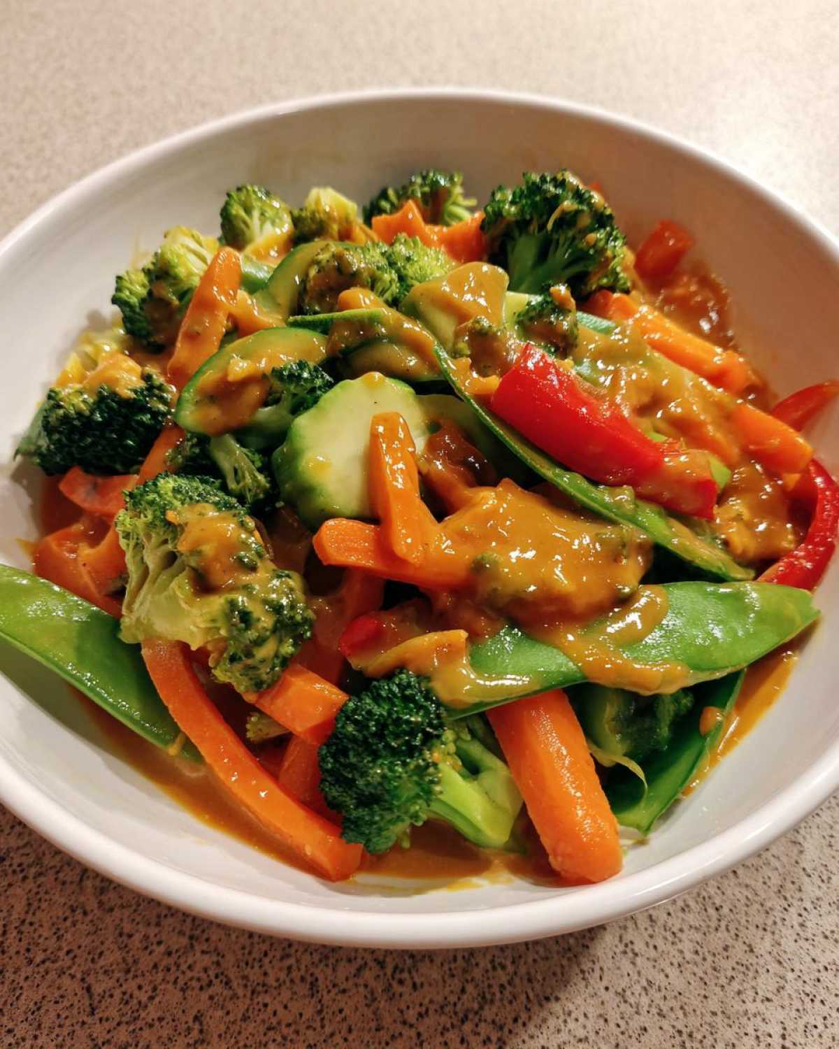 Vegetable Stir-Fry with Peanut Sauce - detail 4