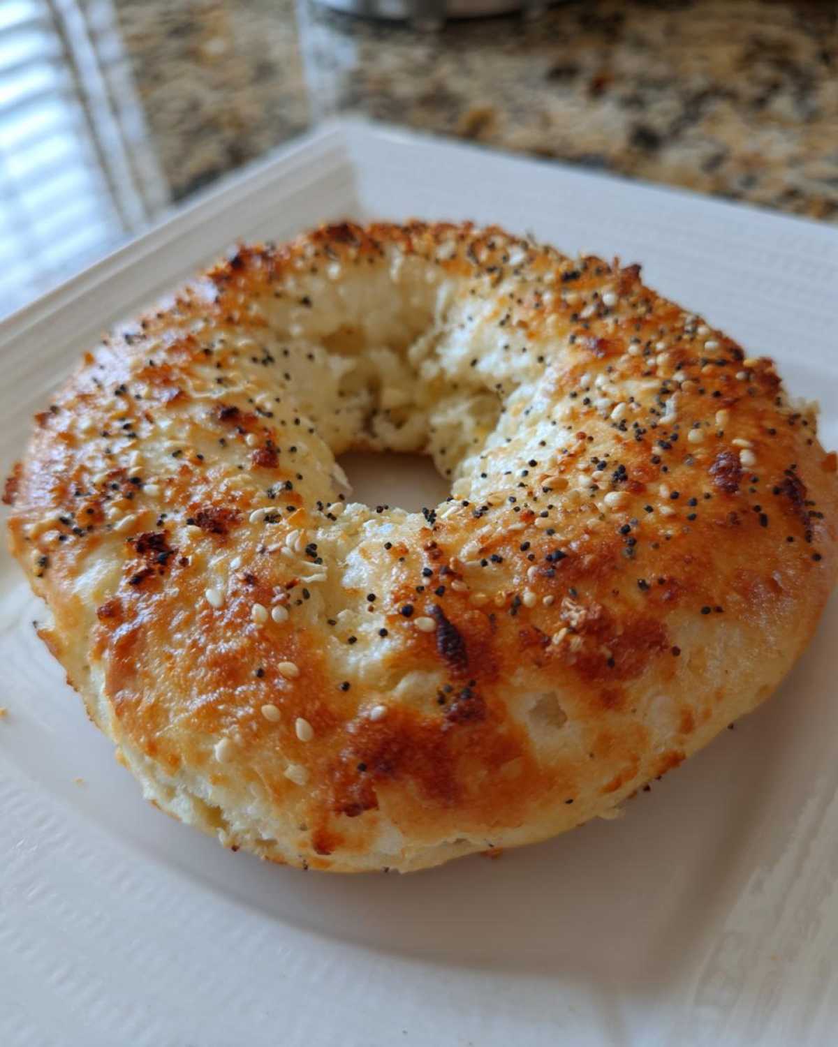 3-Ingredient Bagels (Easy Weight Watchers Recipe) - detail 4