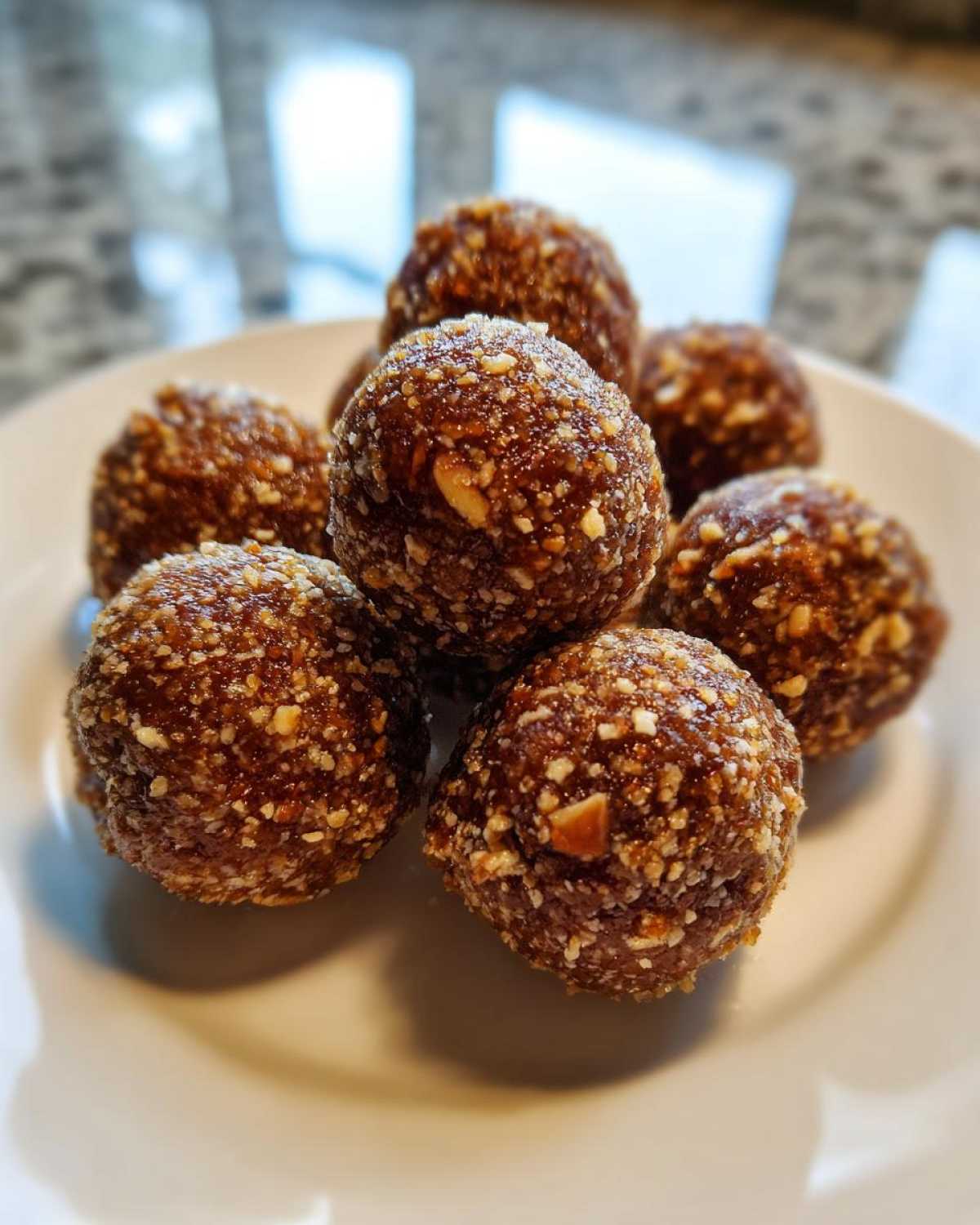 5-Ingredient Pecan Pie Truffles (No-Bake Bites) - detail 4
