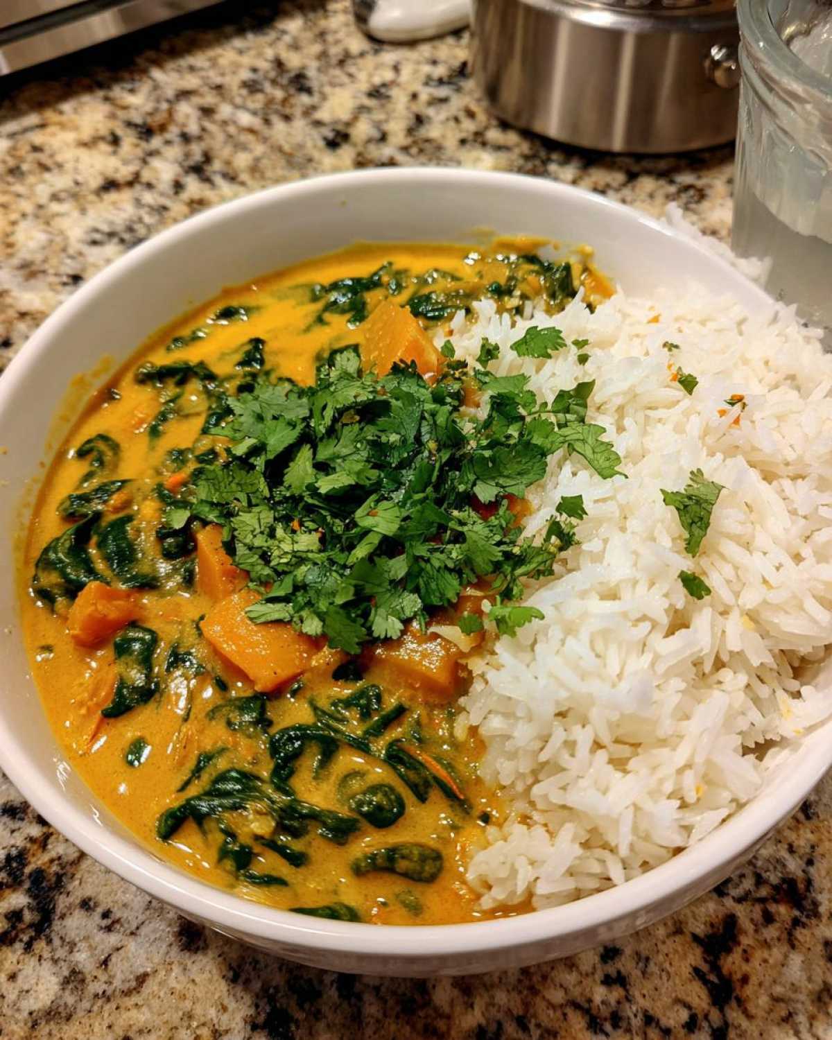 Cozy Thai Pumpkin Curry (30-Minute Meatless Meal) - detail 4