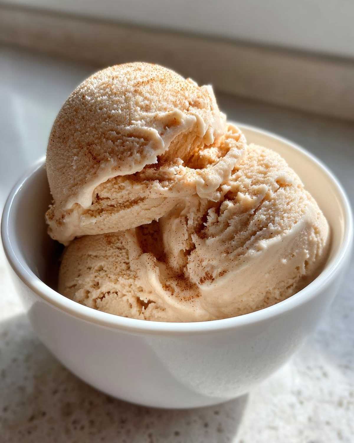 No-Churn Maple Cinnamon Ice Cream (Fall Frozen Treat) - detail 2