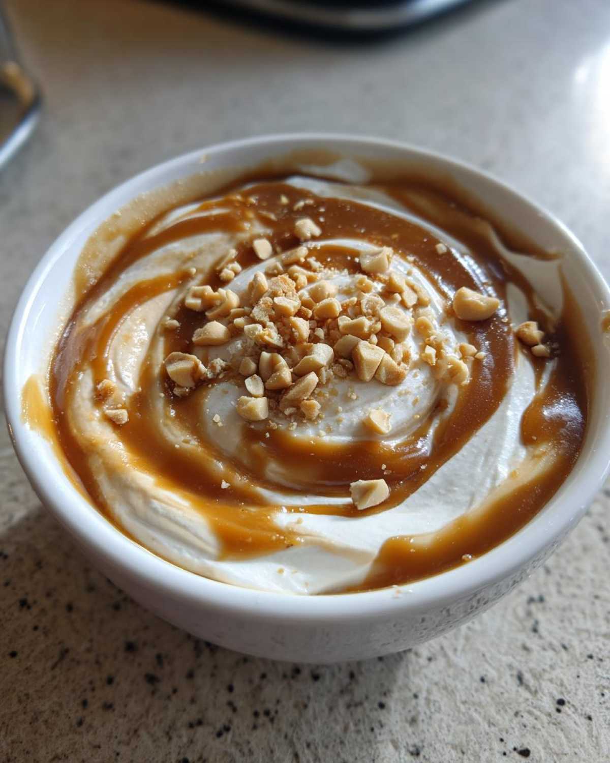 Salted Caramel Apple Dip (3 Ingredients) - detail 1