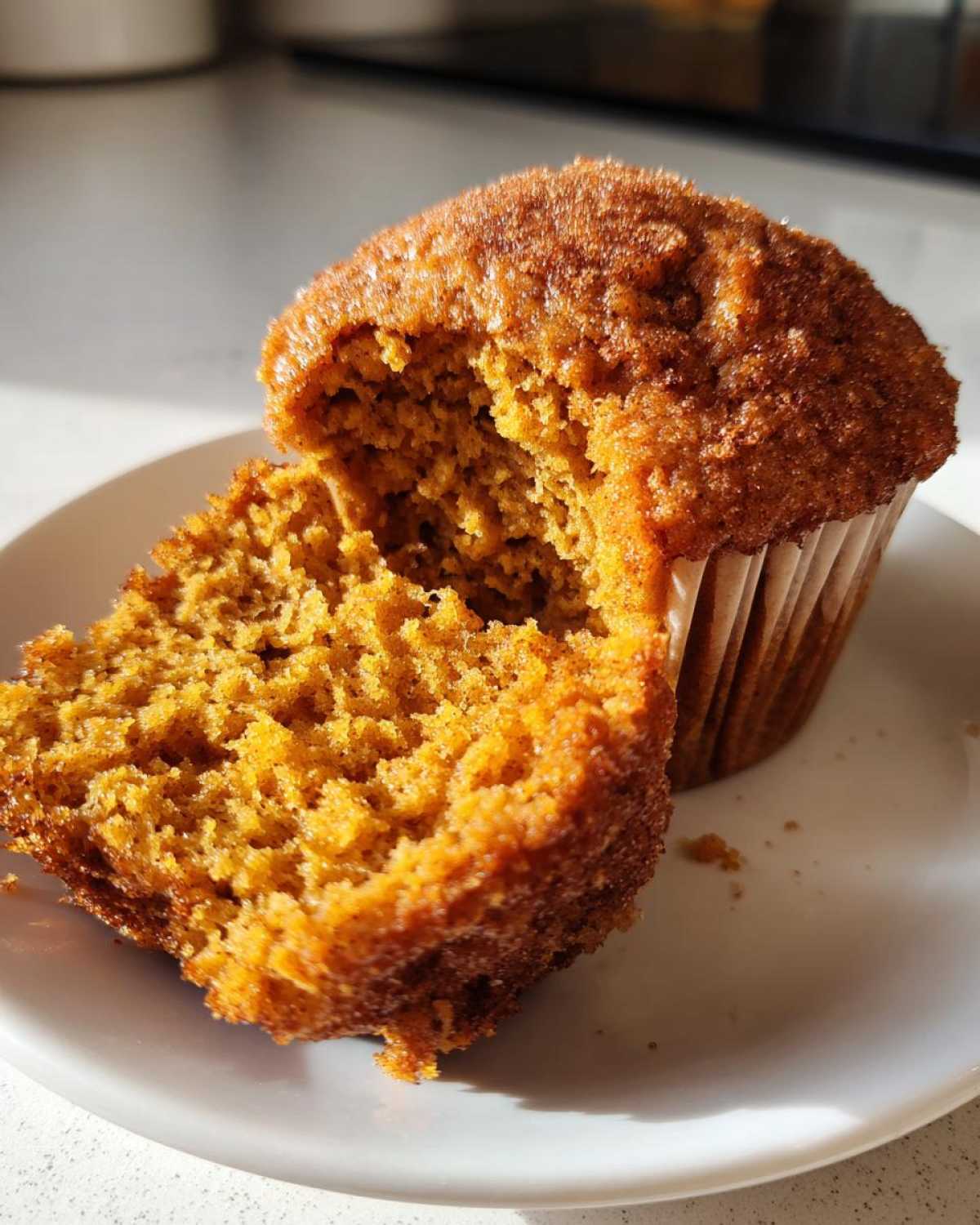 Classic pumpkin muffins - detail 1