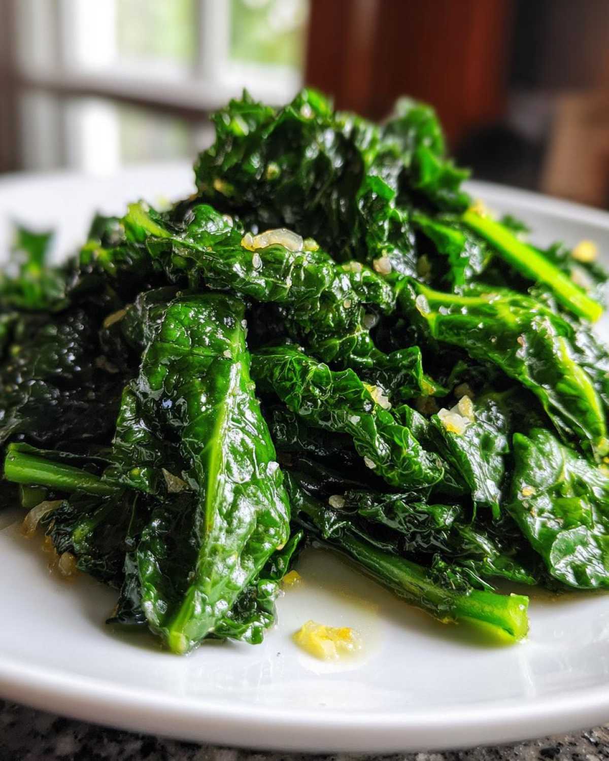 Lemony Garlic Winter Kale (5 Min) - detail 4