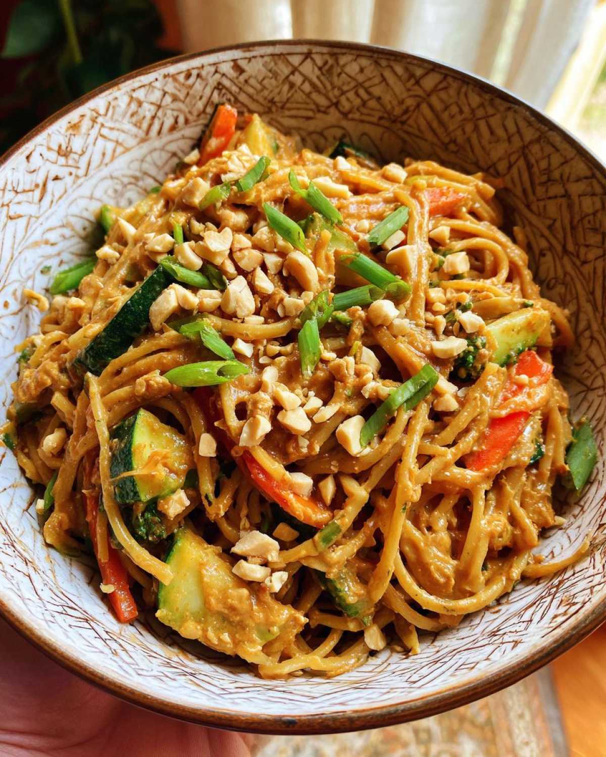 Spicy Thai Peanut Noodles (10-Minute Vegan) - detail 1