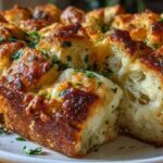 Cheesy Garlic Pull-Apart Bread