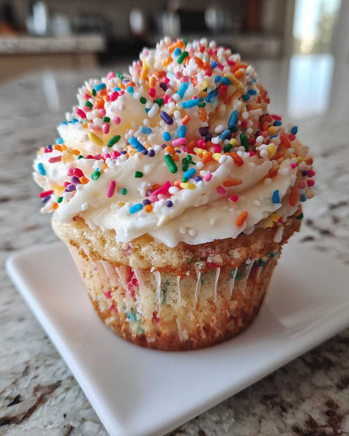 Rainbow Sprinkle Cupcakes - detail 3