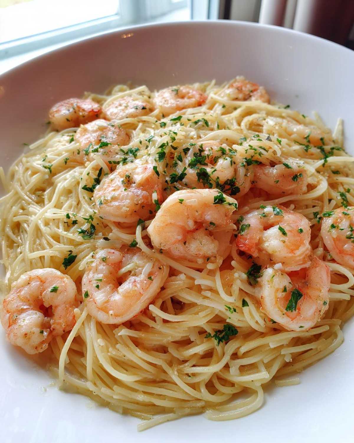 Shrimp Scampi with Angel Hair Pasta - detail 3